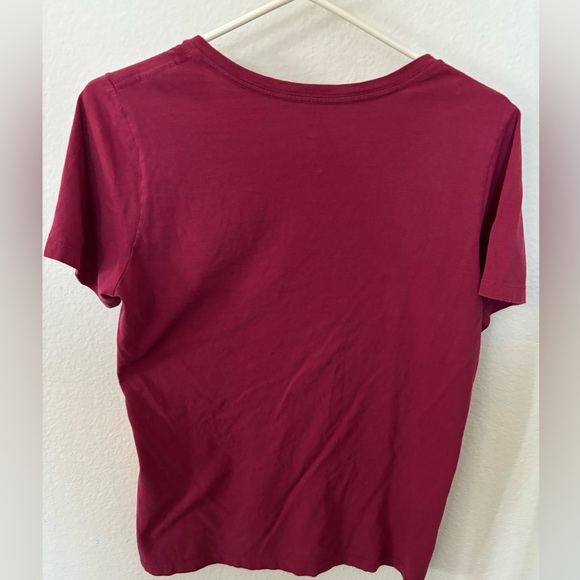 Converse * Chuck Taylor AllStar * Woman V Neck Size Medium - Picture 2 of 6